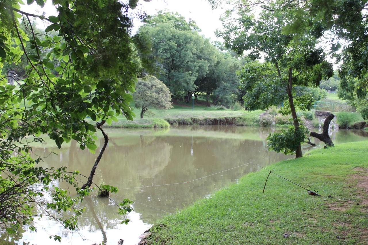 On Golden Pond - Mount Amanzi Hartbeespoort Exterior foto